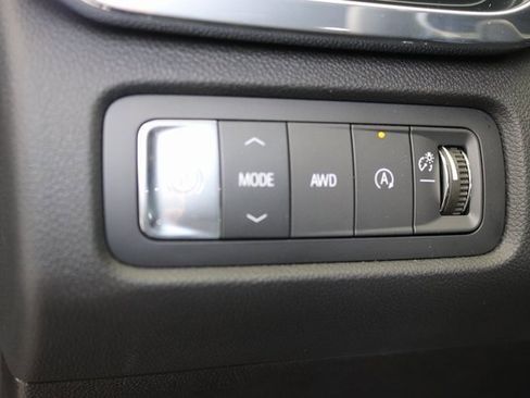 New 2025 GMC Acadia Denali w/ Super Cruise Package image 21