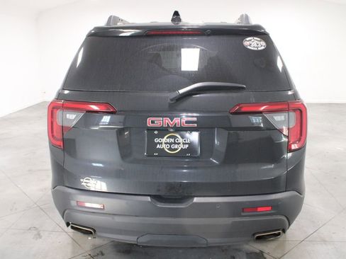 Used 2022 GMC Acadia SLE w/ Driver Convenience Package image 8