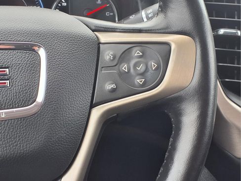 Used 2020 GMC Acadia Denali image 18