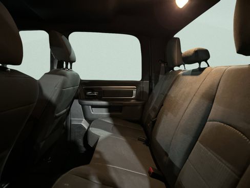 Used 2024 RAM 1500 Classic Warlock image 23