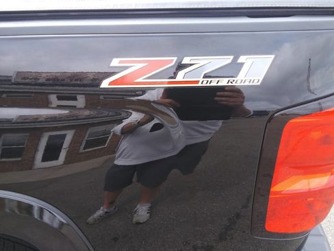 Used 2015 Chevrolet Silverado 1500 LT w/ All Star Edition AWD/4WD image 9