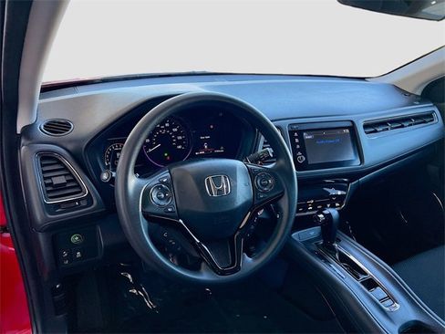 Used 2020 Honda HR-V EX image 9
