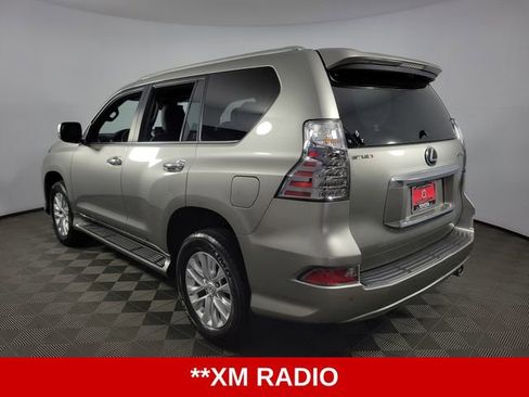Used 2023 Lexus GX 460 Premium w/ Premium Package image 6
