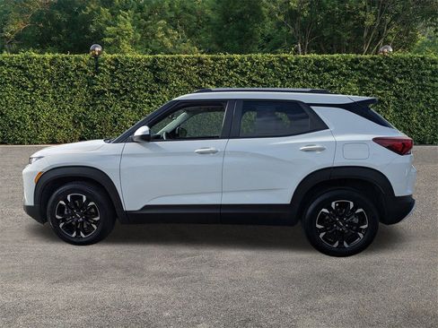 Used 2023 Chevrolet TrailBlazer LT w/ Convenience Package image 7