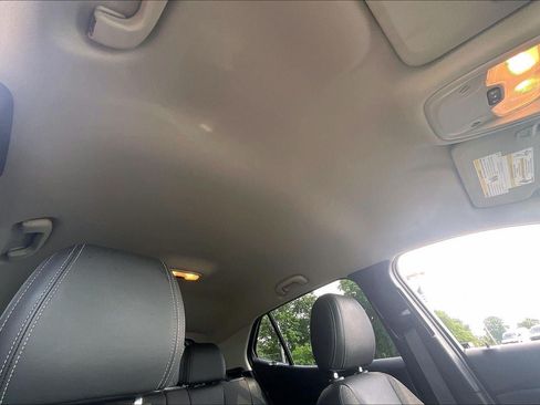 Used 2025 Buick Encore GX Preferred AWD/4WD image 30