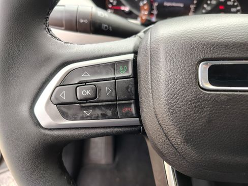 Certified 2024 Jeep Compass Limited w/ Sun and Sound Group AWD/4WD image 33