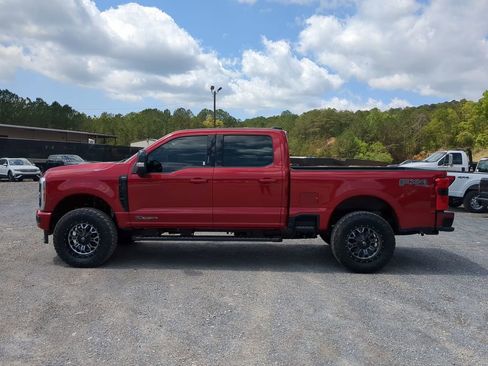 Used 2024 Ford F250 Lariat w/ Lariat Ultimate Package AWD/4WD image 9