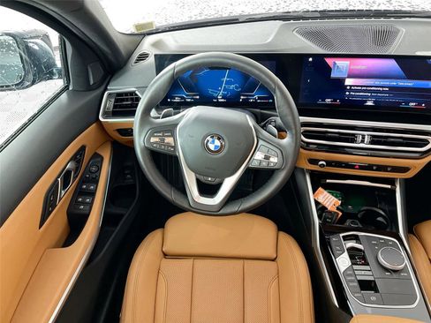 Certified 2024 BMW 330i xDrive Sedan w/ Convenience Package image 20