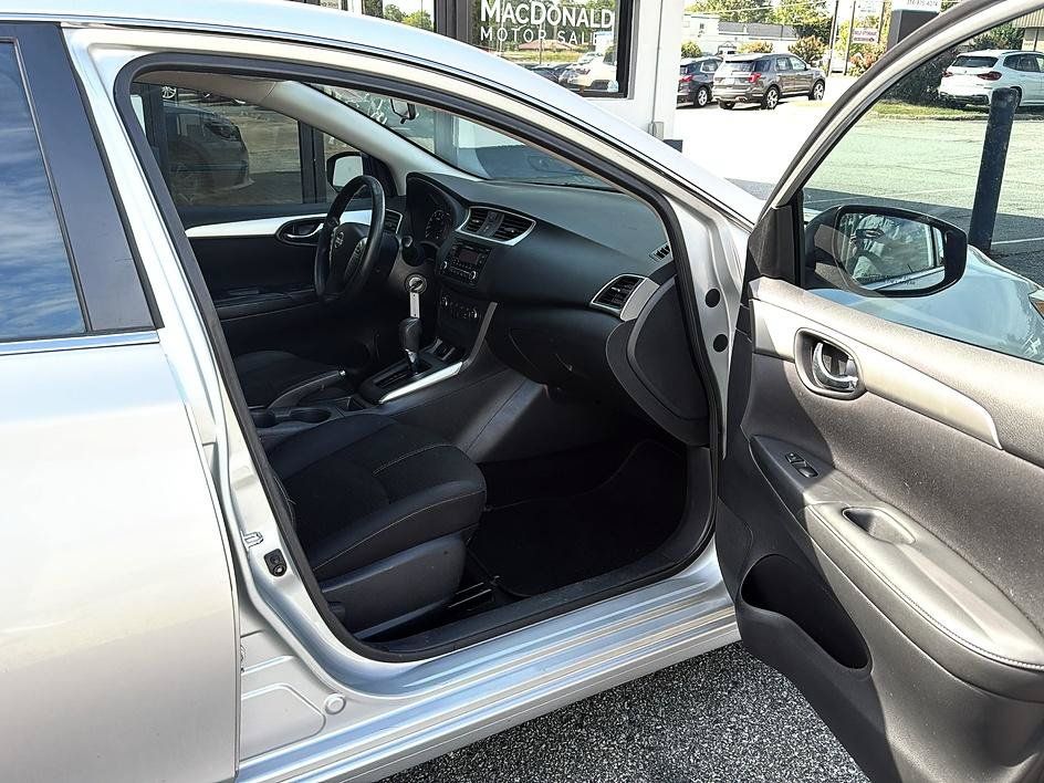 Used 2017 Nissan Sentra S FWD image 21