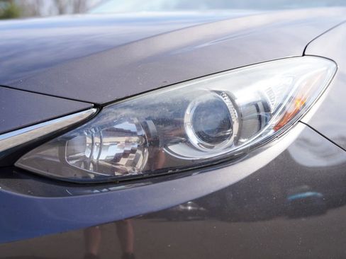 Used 2014 MAZDA MAZDA3 i Sport image 4