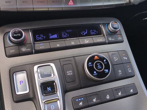 Used 2022 Hyundai Palisade Calligraphy w/ Cargo Package image 22