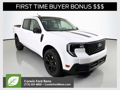 New 2025 Ford Maverick Lariat w/ Black Appearance Package