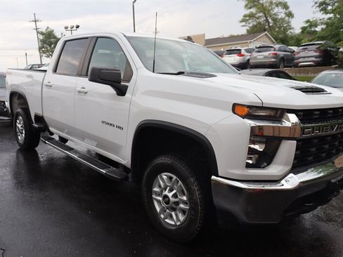 Used 2022 Chevrolet Silverado 2500 LT AWD/4WD image 1