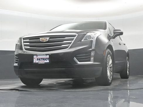 Used 2017 Cadillac XT5 Luxury w/ Driver Awareness Package AWD/4WD image 51