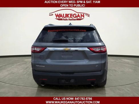 Used 2018 Chevrolet Traverse LT FWD image 6