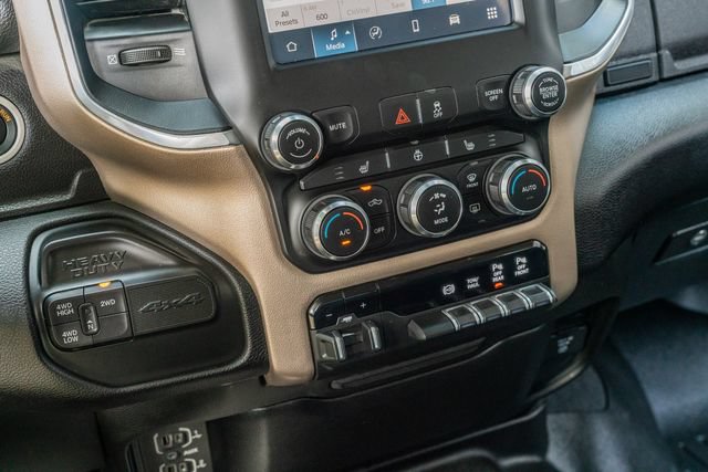 Used 2022 RAM 2500 Laramie AWD/4WD image 29