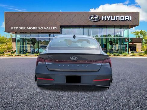 New 2026 Hyundai Elantra SEL Sport Premium FWD image 4