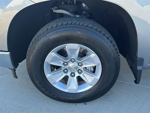 Used 2023 Chevrolet Silverado 1500 LT w/ Protection Package image 6