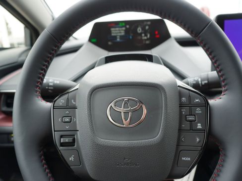New 2026 Toyota Prius Plug-In Hybrid FWD image 26