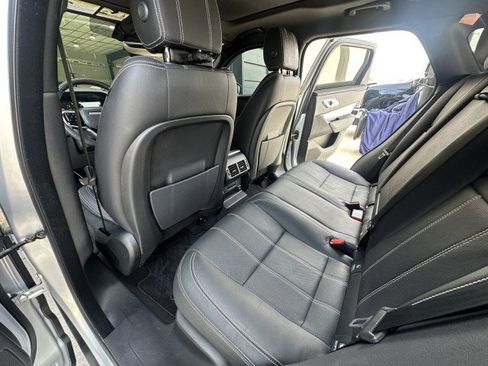 Used 2021 Land Rover Range Rover Velar R-Dynamic S image 14