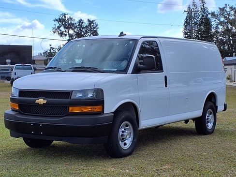 New 2024 Chevrolet Express 2500 w/ Driver Convenience Package image 24