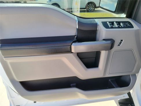 Used 2019 Ford F150 XLT w/ Trailer Tow Package image 15