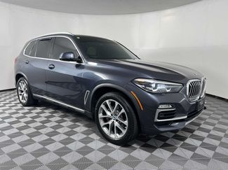 Used 2021 BMW X5 xDrive40i w/ Convenience Package AWD/4WD video 1