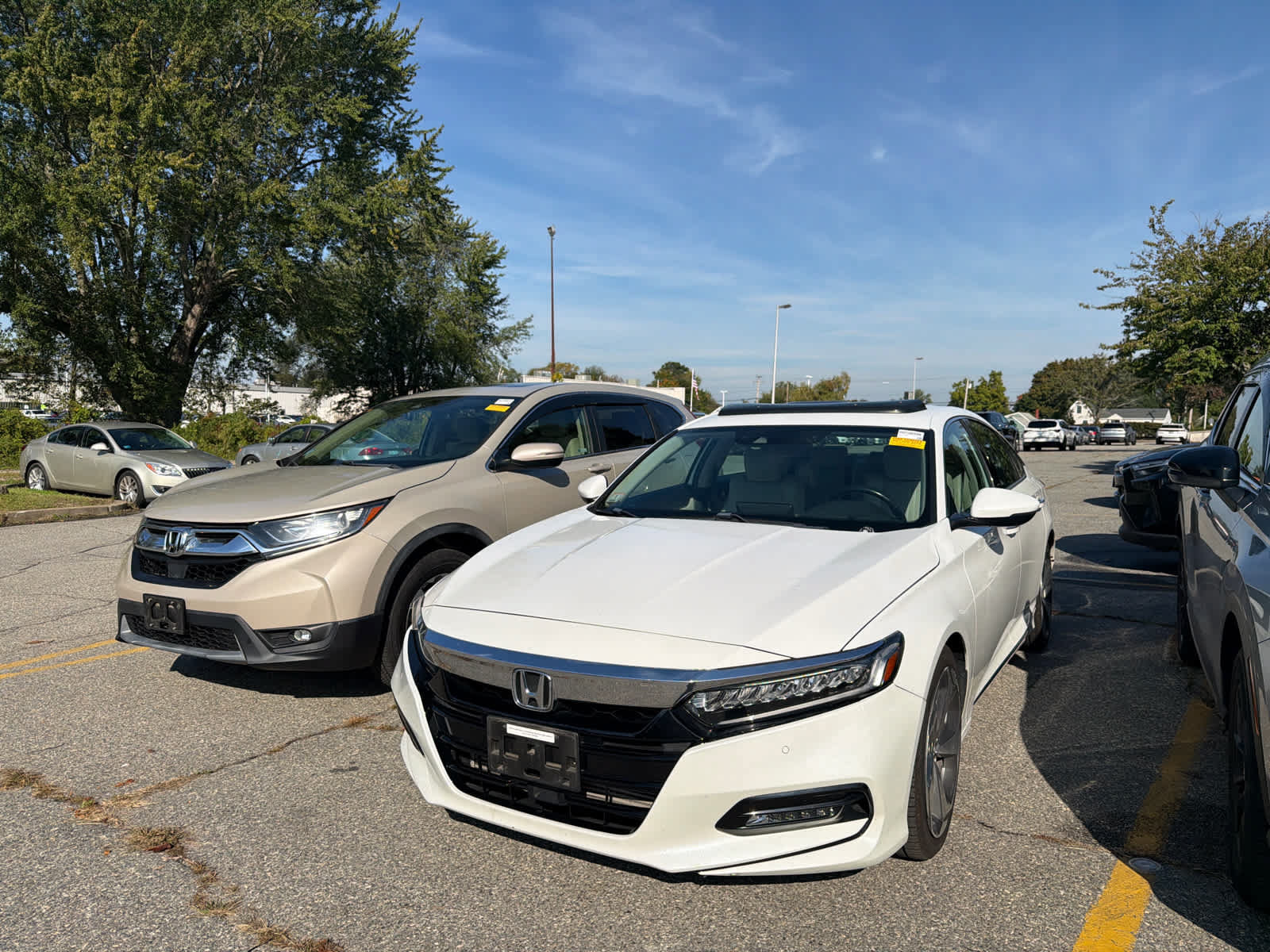 Used 2018 Honda Accord Touring image 8