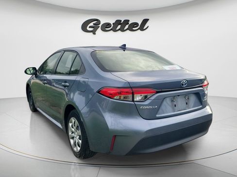 Used 2023 Toyota Corolla LE FWD image 4