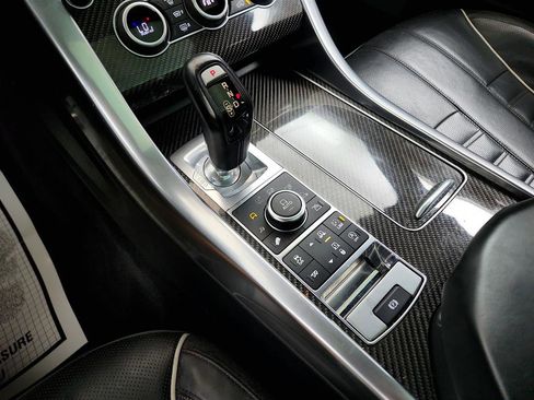 Used 2017 Land Rover Range Rover Sport SVR image 19