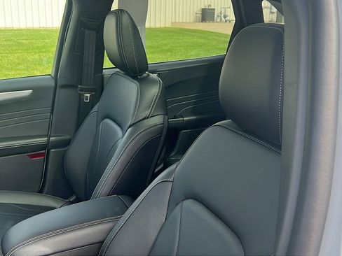 New 2025 Ford Escape Plug-in Hybrid w/ PHEV Premium Package image 13