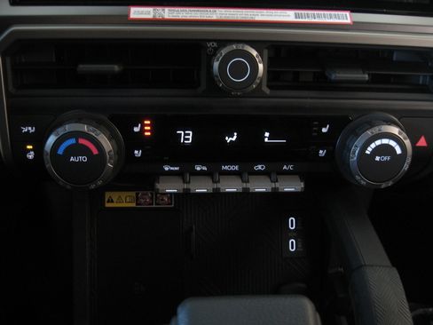 New 2025 Toyota 4Runner TRD Off-Road Premium image 14