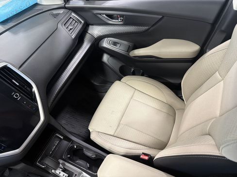 Certified 2025 Subaru Ascent Premium AWD/4WD image 22