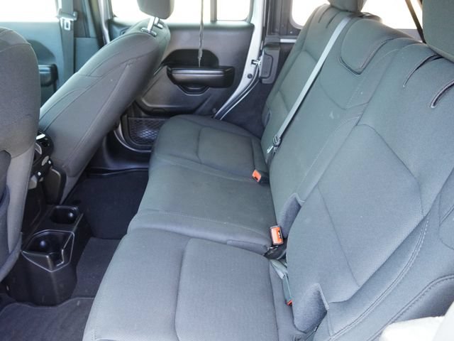 Used 2021 Jeep Wrangler Unlimited Sport AWD/4WD image 11