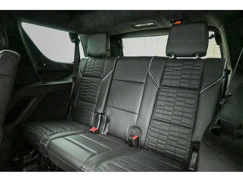 Used 2022 Cadillac Escalade Sport Platinum w/ Heavy-Duty Trailer Package image 25