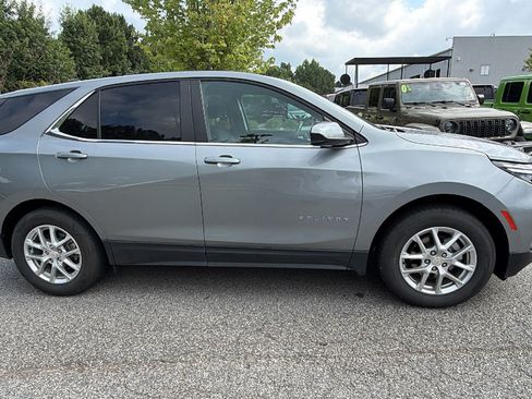 Used 2024 Chevrolet Equinox LT FWD image 7