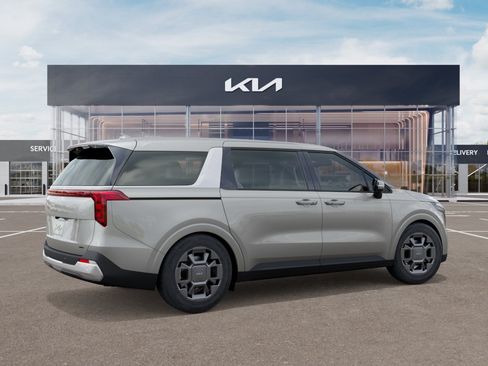 New 2027 Kia Carnival EX FWD image 6