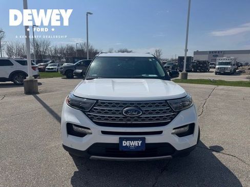 Used 2020 Ford Explorer Limited w/ Class III Trailer Tow Package image 2