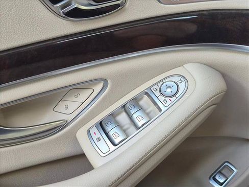 Used 2020 Mercedes-Benz S 450 Sedan image 12