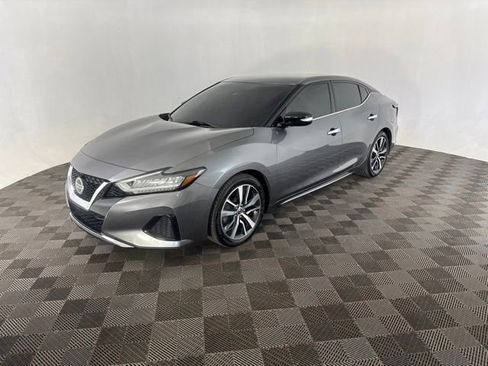 Used 2021 Nissan Maxima 3.5 SV w/ Floor Mat Group FWD image 3