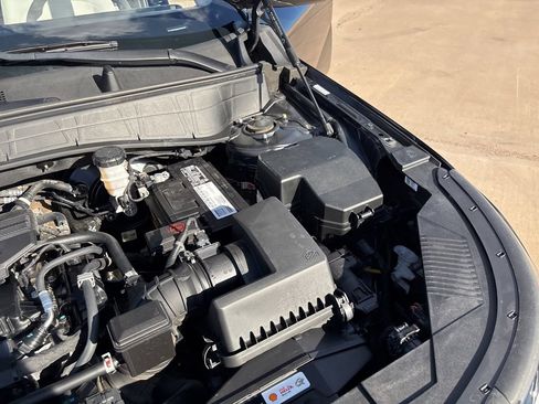Used 2025 Hyundai Kona SEL FWD image 52
