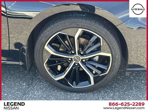 Certified 2023 Nissan Altima 2.5 SR w/ SR Premium Package FWD image 9