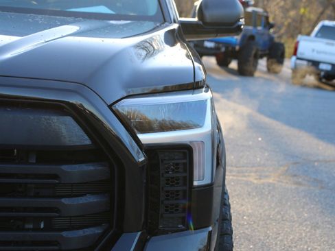 Used 2023 Toyota Tundra SR5 w/ SR5 Convenience Package image 12