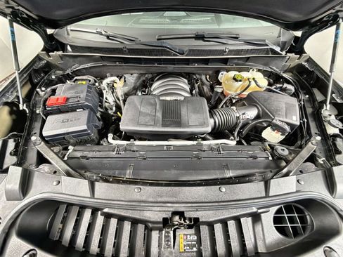 Used 2022 GMC Yukon Denali w/ Denali Premium Package image 28