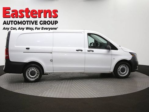 Used 2023 Mercedes-Benz Metris image 39
