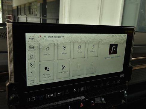 New 2025 GMC Hummer EV 3X image 40