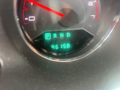 Used 2012 Dodge Avenger SXT Plus image 3