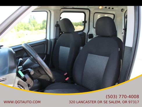 Used 2016 RAM ProMaster City Tradesman SLT w/ Rear Back-up Camera Group FWD image 16