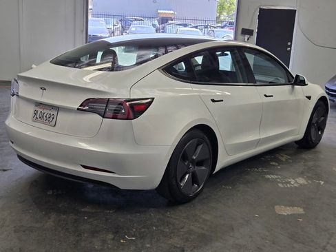 Used 2021 Tesla Model 3 Standard Range Plus RWD image 4