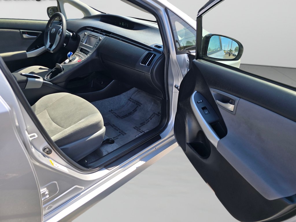 Used 2015 Toyota Prius Two FWD image 45